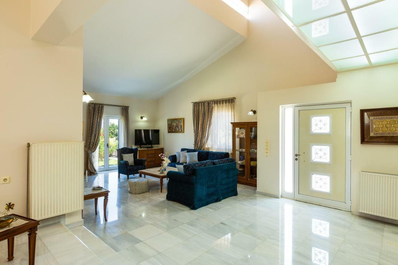 Carpe Diem-Luxury Villa With Private Pool Agia Paraskevi  Exterior photo