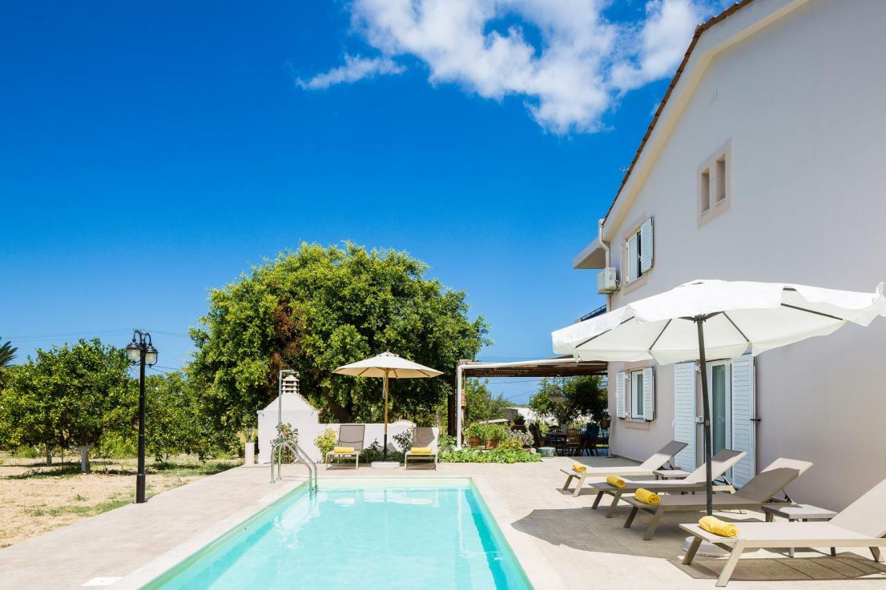 Carpe Diem-Luxury Villa With Private Pool Agia Paraskevi  Exterior photo