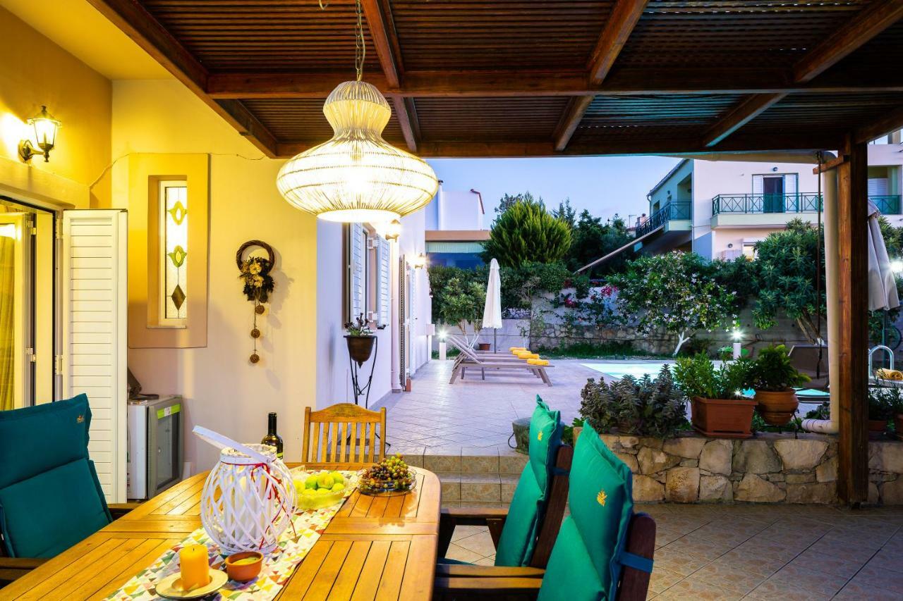 Carpe Diem-Luxury Villa With Private Pool Agia Paraskevi  Exterior photo